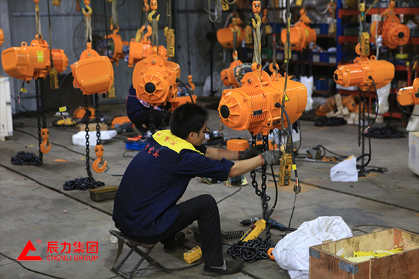 環(huán)鏈電動(dòng)葫蘆 環(huán)鏈電動(dòng)葫蘆